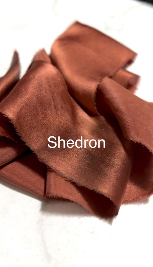 Listón de Seda Lisa Charmeuse marca Silk & Pepper - Tonos tierra