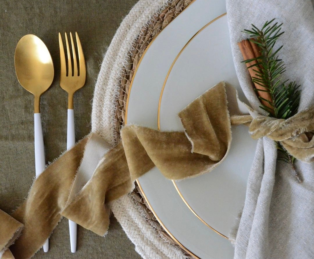 Listón de Seda Terciopelo en color Metallic Tan Silk & Pepper