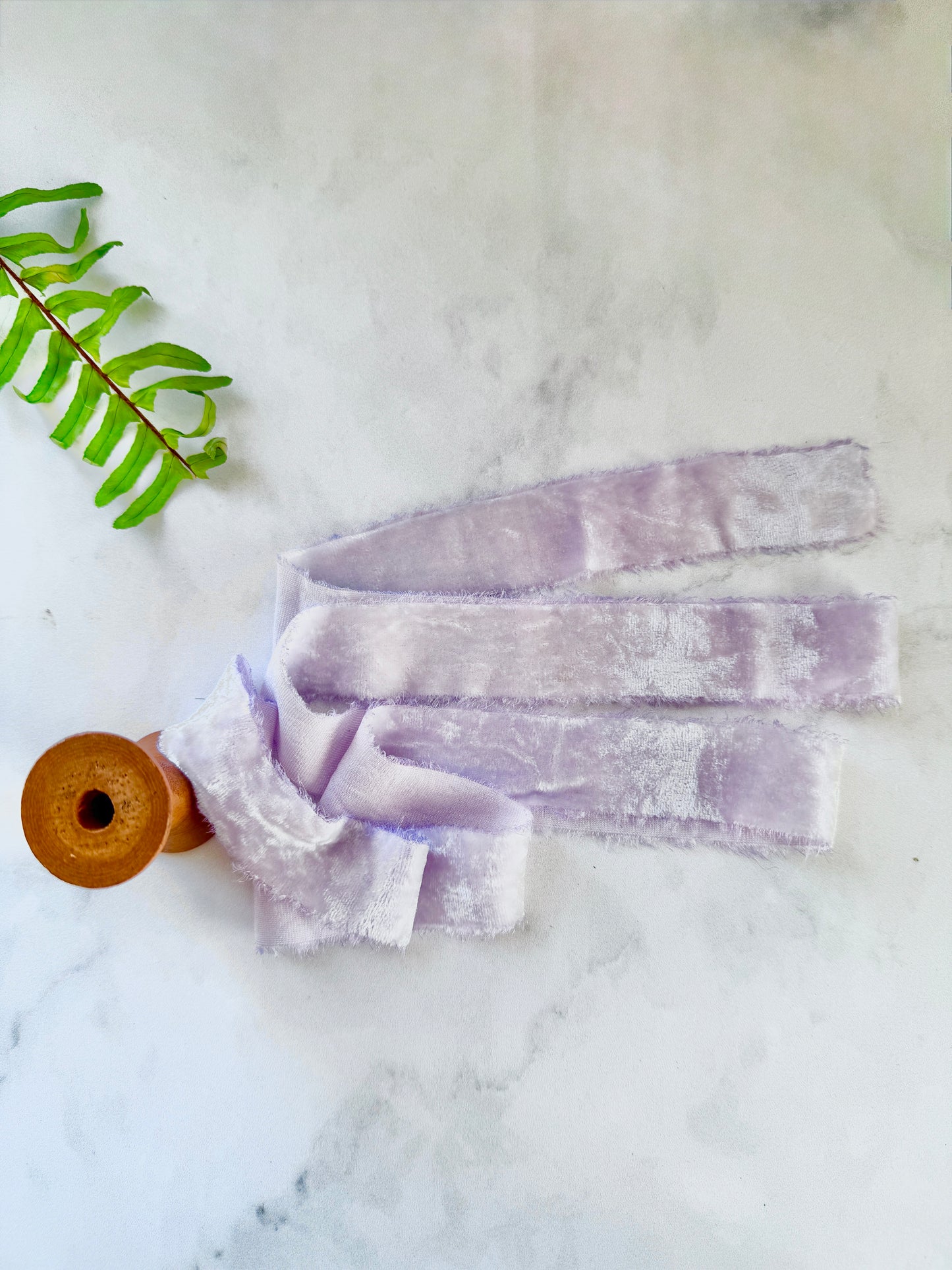 Listón de Seda Terciopelo en color Lily Blossom de Silk & Pepper