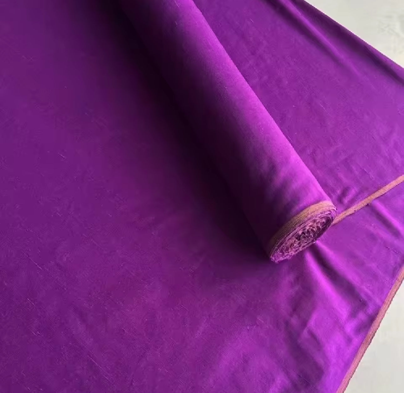 ✨ Seda Dupion 19 m/m Colores – Textura Natural con Elegancia y Cuerpo por metro