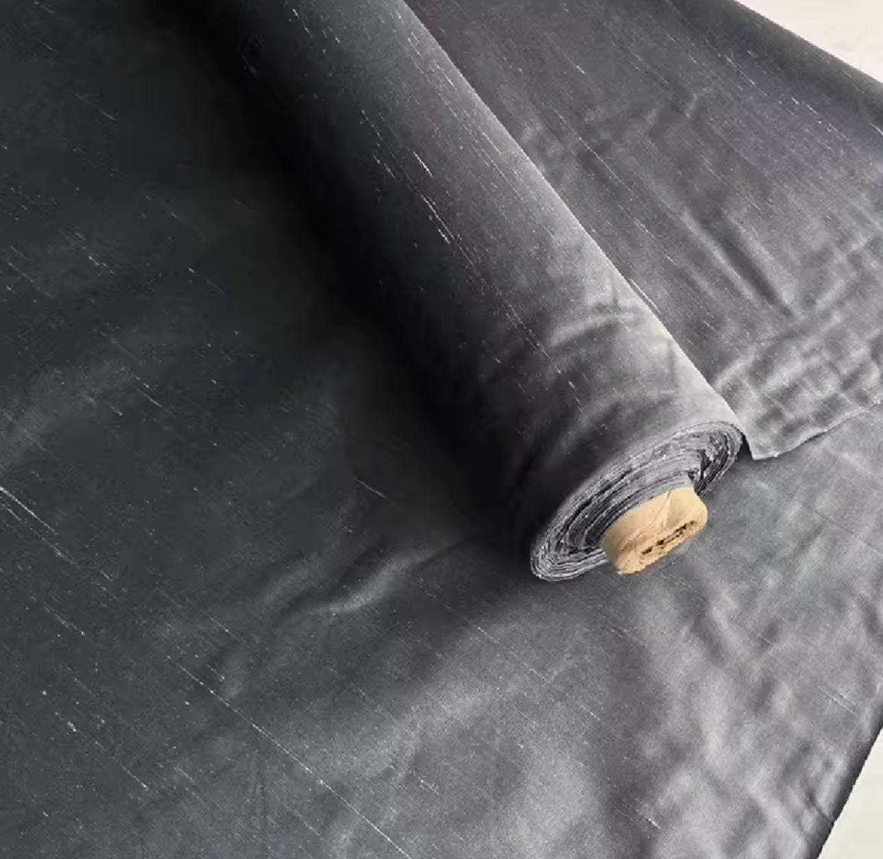 ✨ Seda Dupion 19 m/m Colores – Textura Natural con Elegancia y Cuerpo por metro