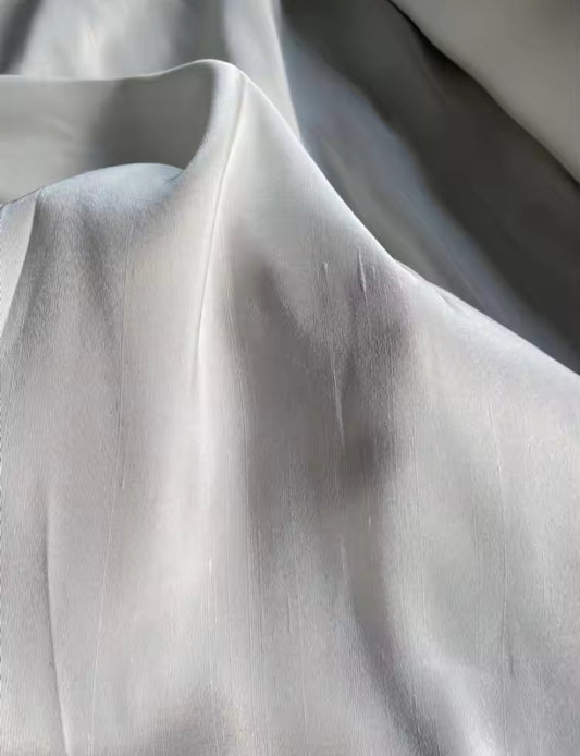 ✨ Seda Dupion 16 m/mBlanco – Textura Natural con Elegancia y Cuerpo por metro