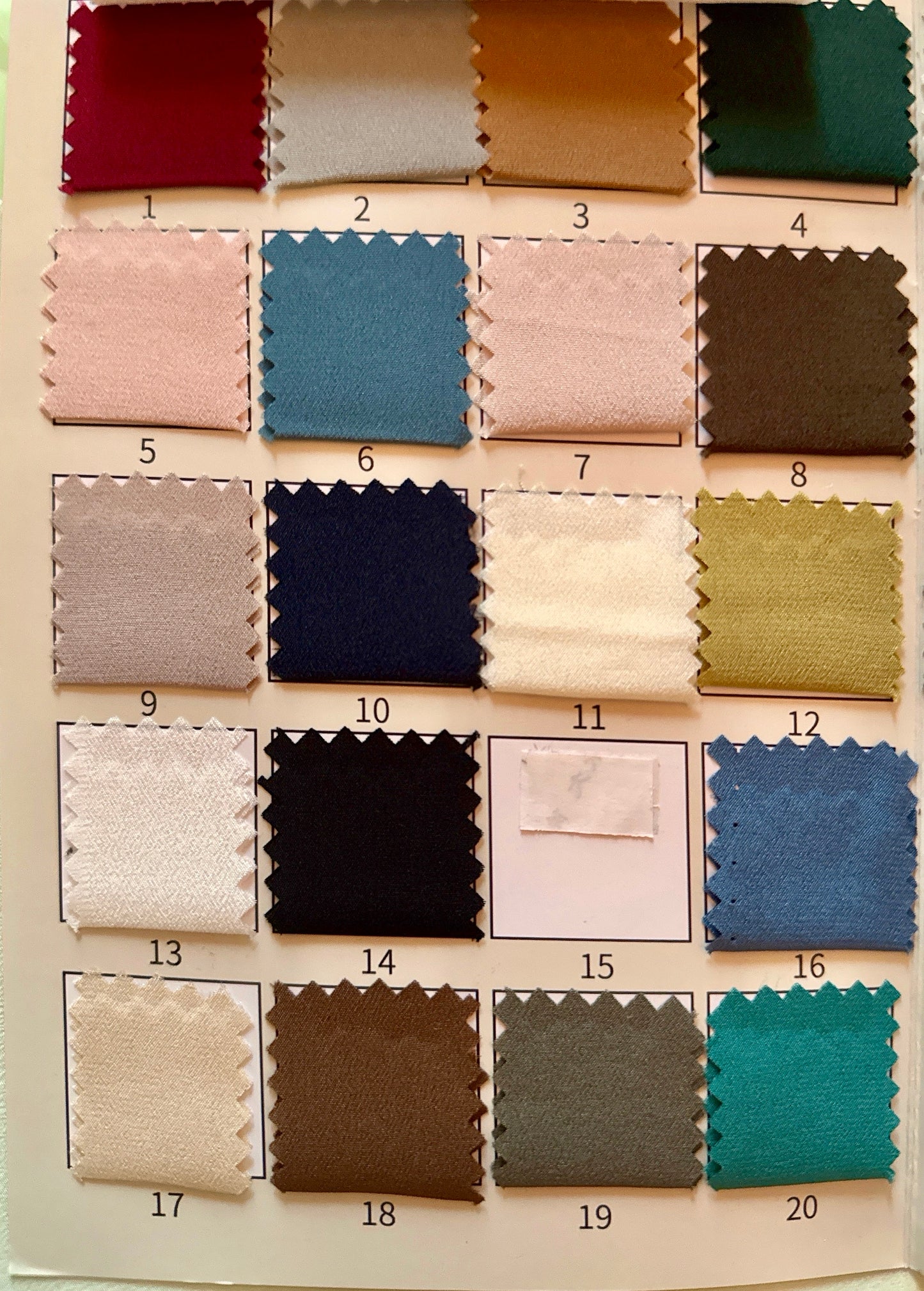 🌸 Seda Crepé de Chine 16m/m momme colores– Textura Suave con Cuerpo y Movimiento por metro