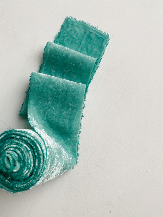 Listón de Seda Terciopelo en color Celadon de Silk & Pepper