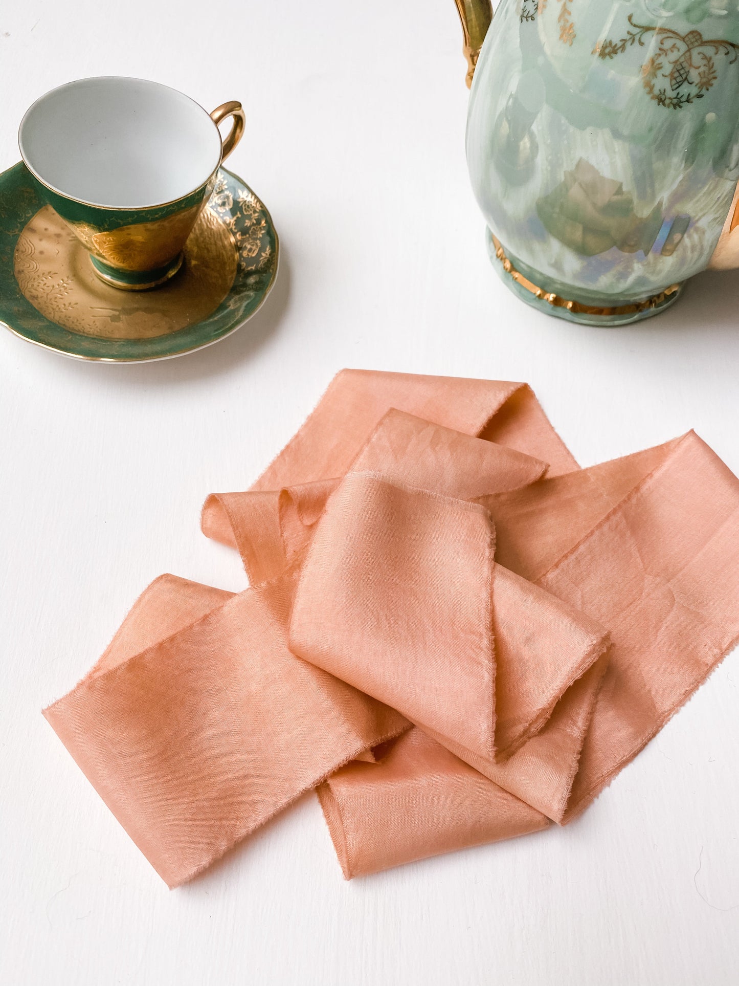 Edición Limitada - Listón de Seda Charmeuse en Fuzzy Peach de Silk & Pepper