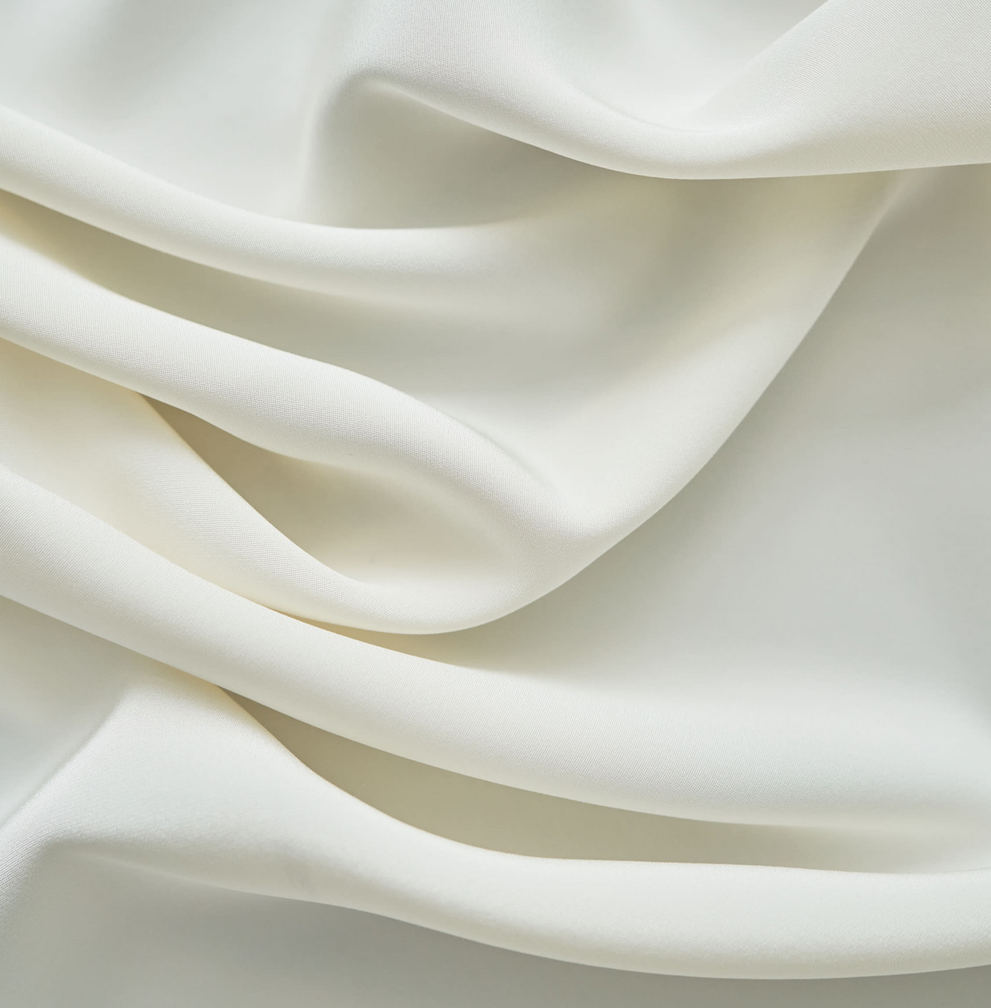 🌸 Seda Crepé de Chine 30 mm – Textura Suave con Cuerpo y Movimiento por metro